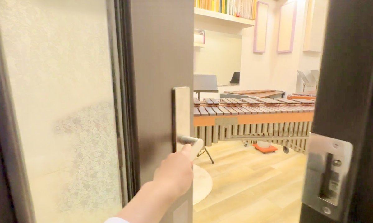 ヤマハの木製防音ドアを二重に設置